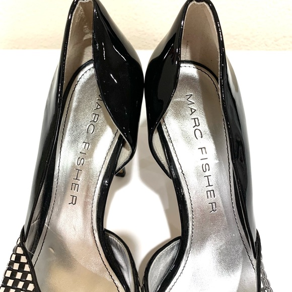 Marc Fisher Black and White High Heel (size 7.5) - Picture 5 of 13